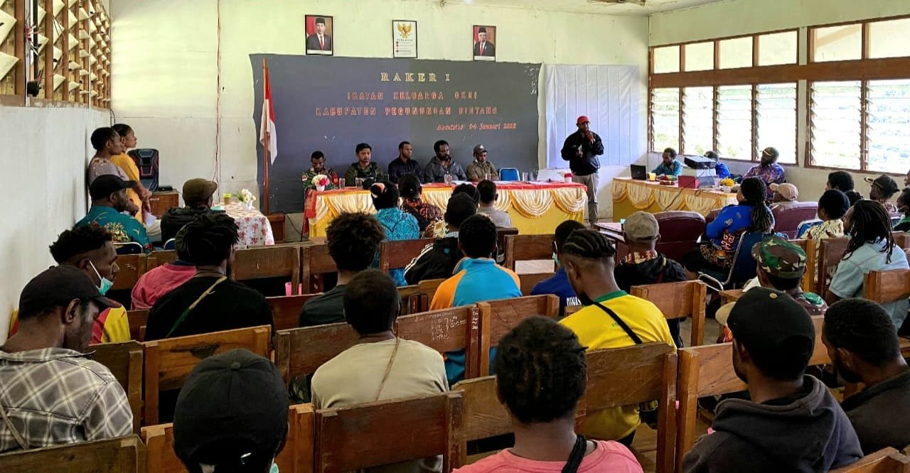 Keharmonisan Satgas Yonif 143/TWEJ dengan Aparat di Distrik Perbatasan Papua