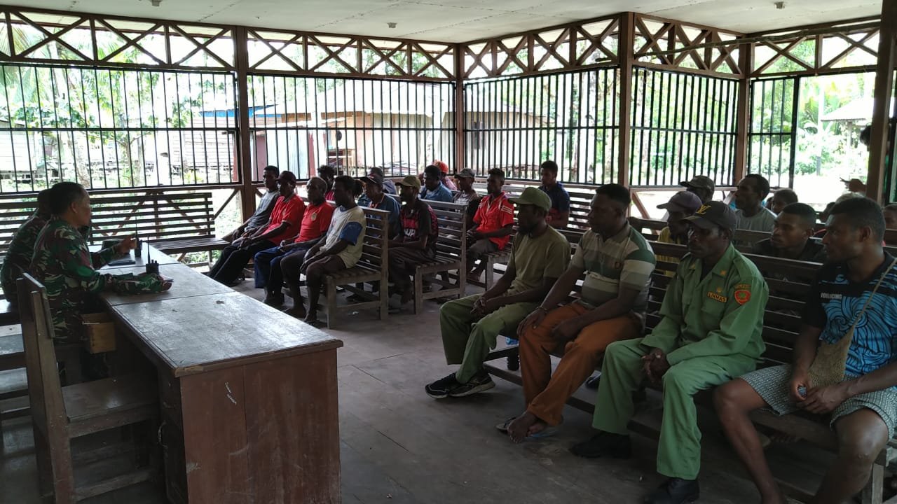 Satgas TMMD Mimika Tingkatkan Nasionalisme Lewat Sosialisasi Kebangsaan