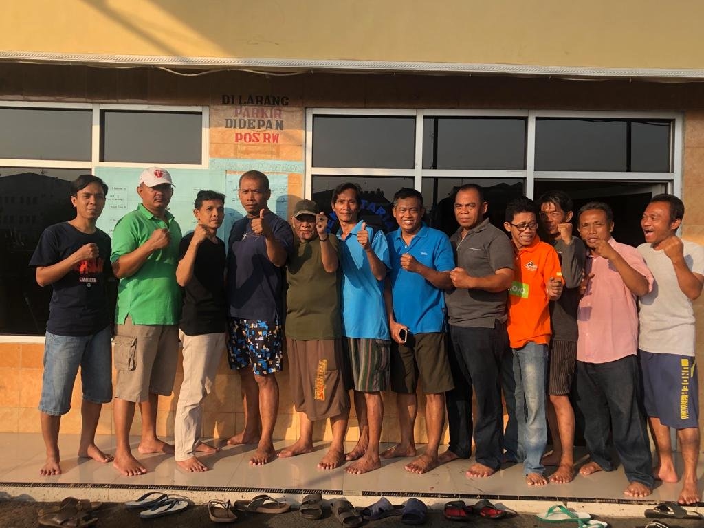 Warga RW 014 Tomang Gelar Kerja Bakti untuk Lingkungan Bersih