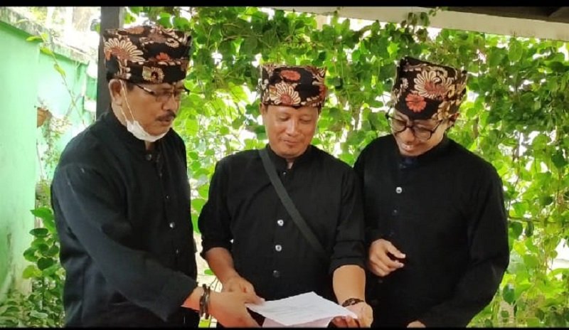 Tim 5 KAMI Tampilkan 17 Bukti Surat dan Peta soal Ijen Tanpa Sangkal