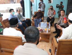 Kapolresta Tangerang Sambangi Kades, Ajak Manfaatkan Lahan Tidur