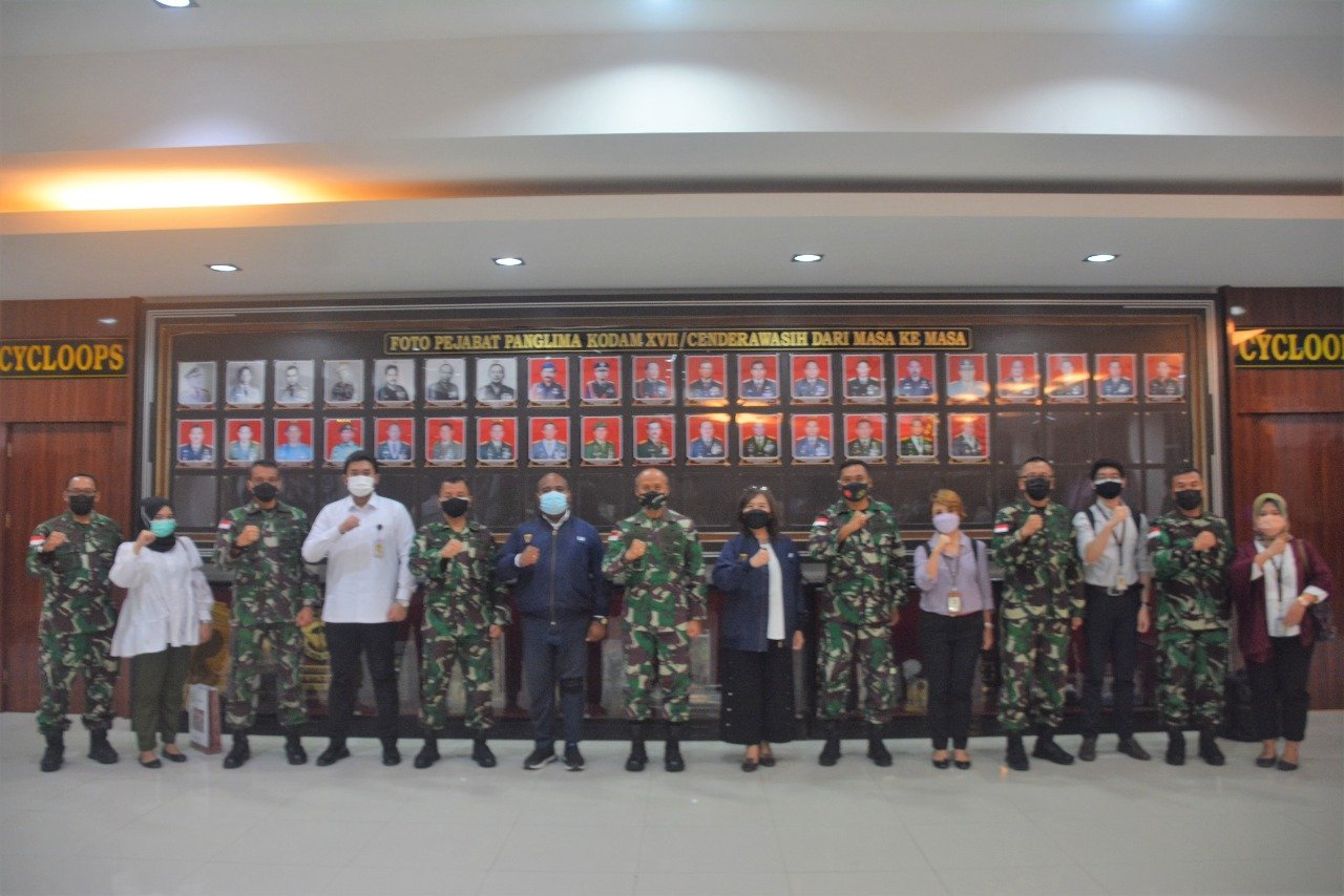 Pangdam XVII Cenderawasih Terima Kunjungan Deputi V KSP soal Kesiapan PON XX