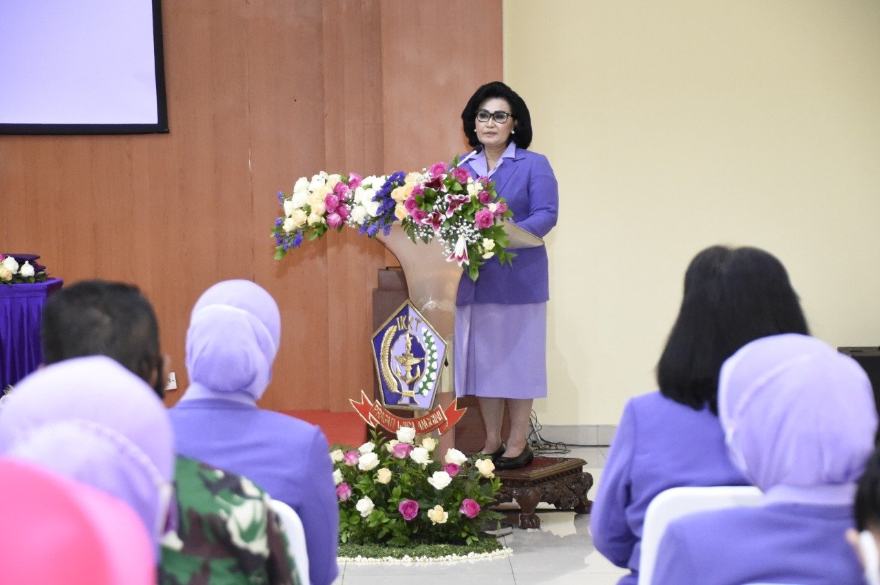 Ny Nanny Hadi Tjahjanto Pimpin Sertijab Ketua IKKT PWA Gabungan 1 dan Pengurus