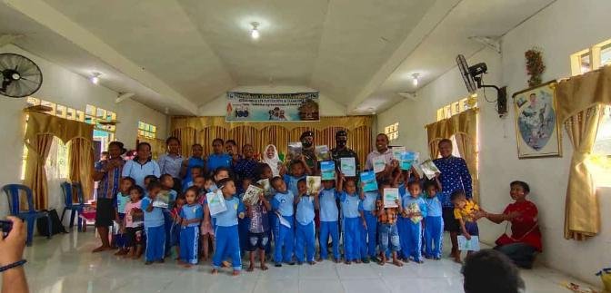 Satgas Yonif RK 751/VJS Motivasi Generasi Muda di PAUD