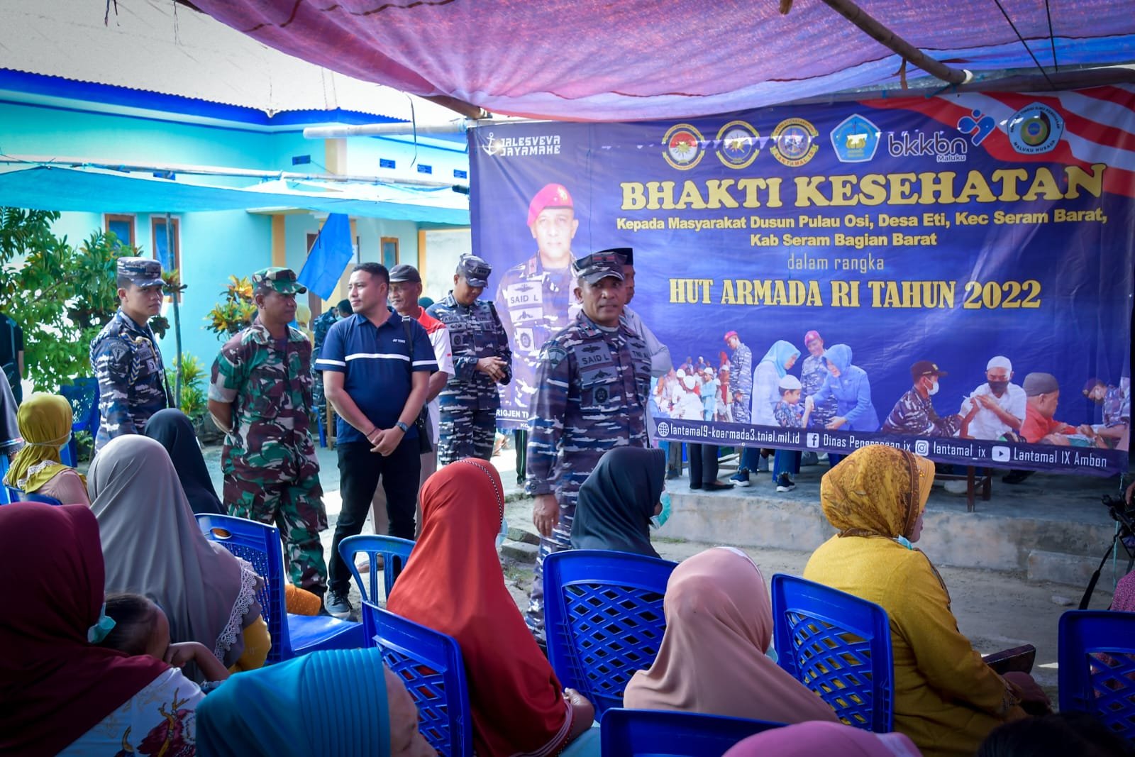 Danlantamal IX Tinjau Kesehatan Warga Pesisir Pulau Osi