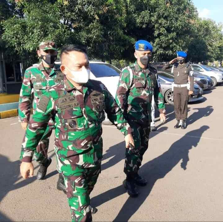 Danrem 064/MY Sambut Pangkostrad di Pelabuhan Merak