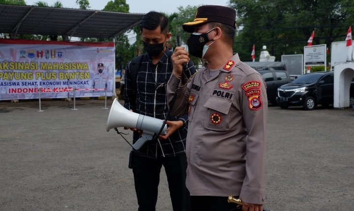 Kapolres Serang Himbau Prokes saat Vaksinasi Mahasiswa Cipayung Plus Banten