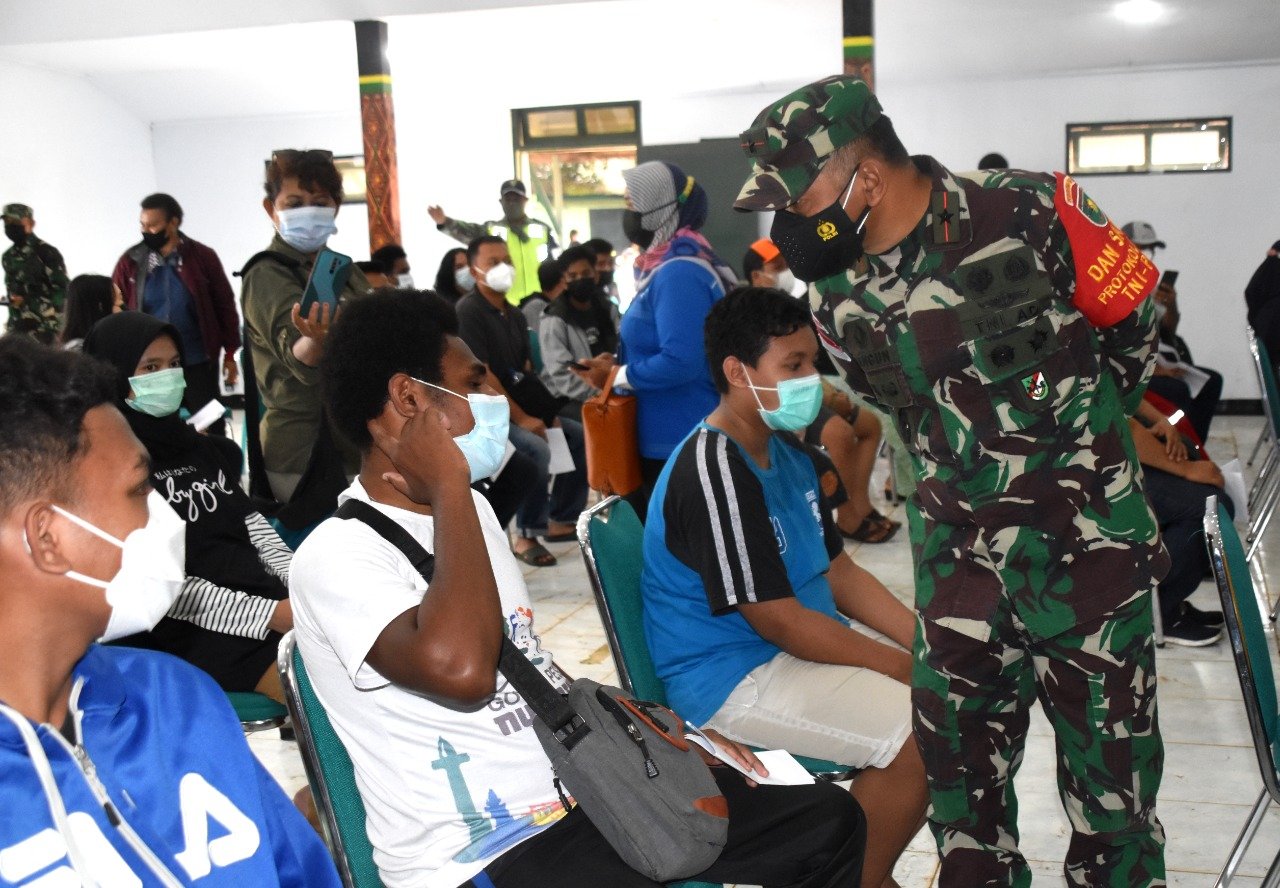 Antusias Warga Merauke Ikuti Vaksin Covid-19 Sejak Pukul 4 Pagi