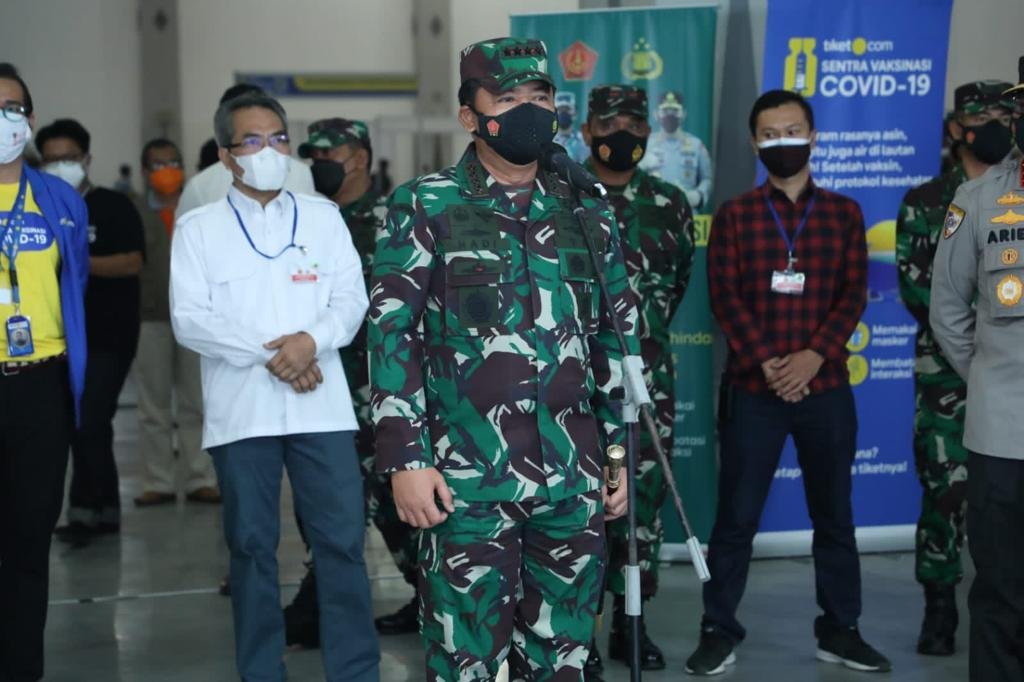 Panglima TNI Ucapkan Terima Kasih kepada Nakes yang Tak Kenal Lelah