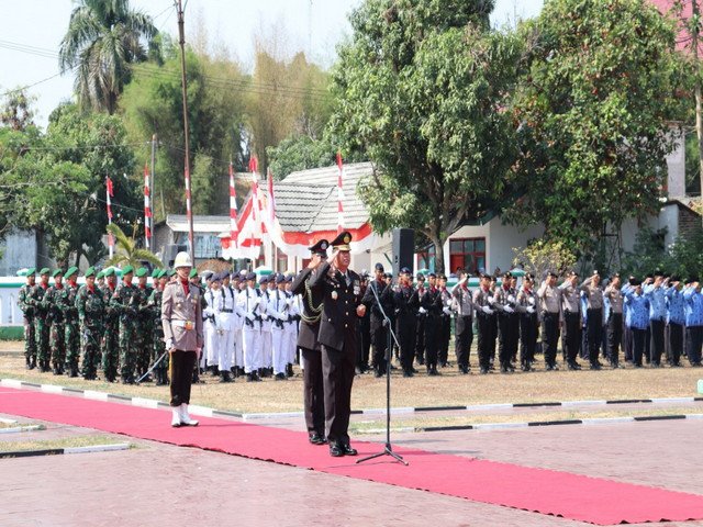 Kapolda Banten Pimpin Ziarah TMP Peringati Hari Pahlawan ke-74