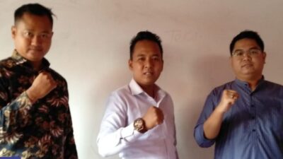 Keluhan PPDB Online Bekasi, Jeffry Ruby Tampubolon SH Buka Kantor Advokasi