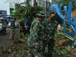 Prajurit Korem 064/MY Sigap Tangani Banjir