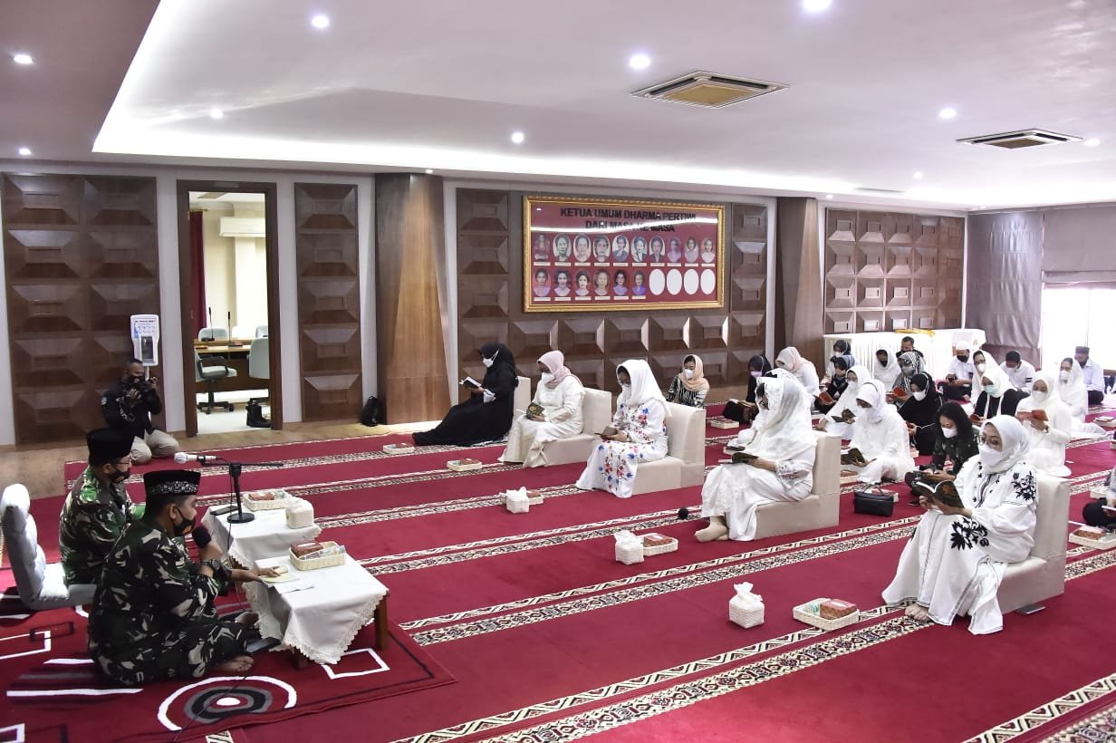 Ketum Dharma Pertivi hadir pengajian Ramadhan 1442 H