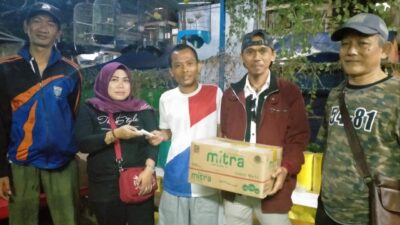 LMP Perjuangan Jakbar Salurkan Donasi untuk Korban Kebakaran Angke