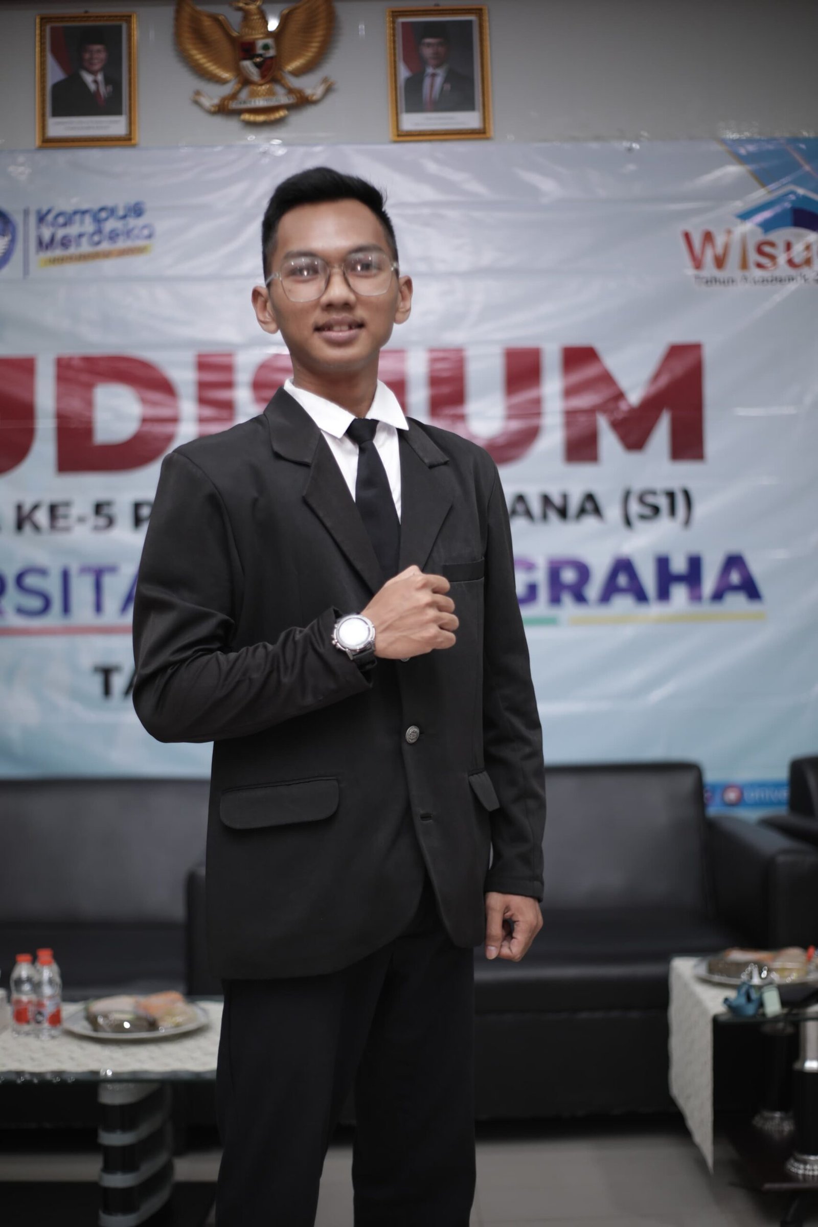 Kuliah demi ijazah dan realitas anak muda saat ini