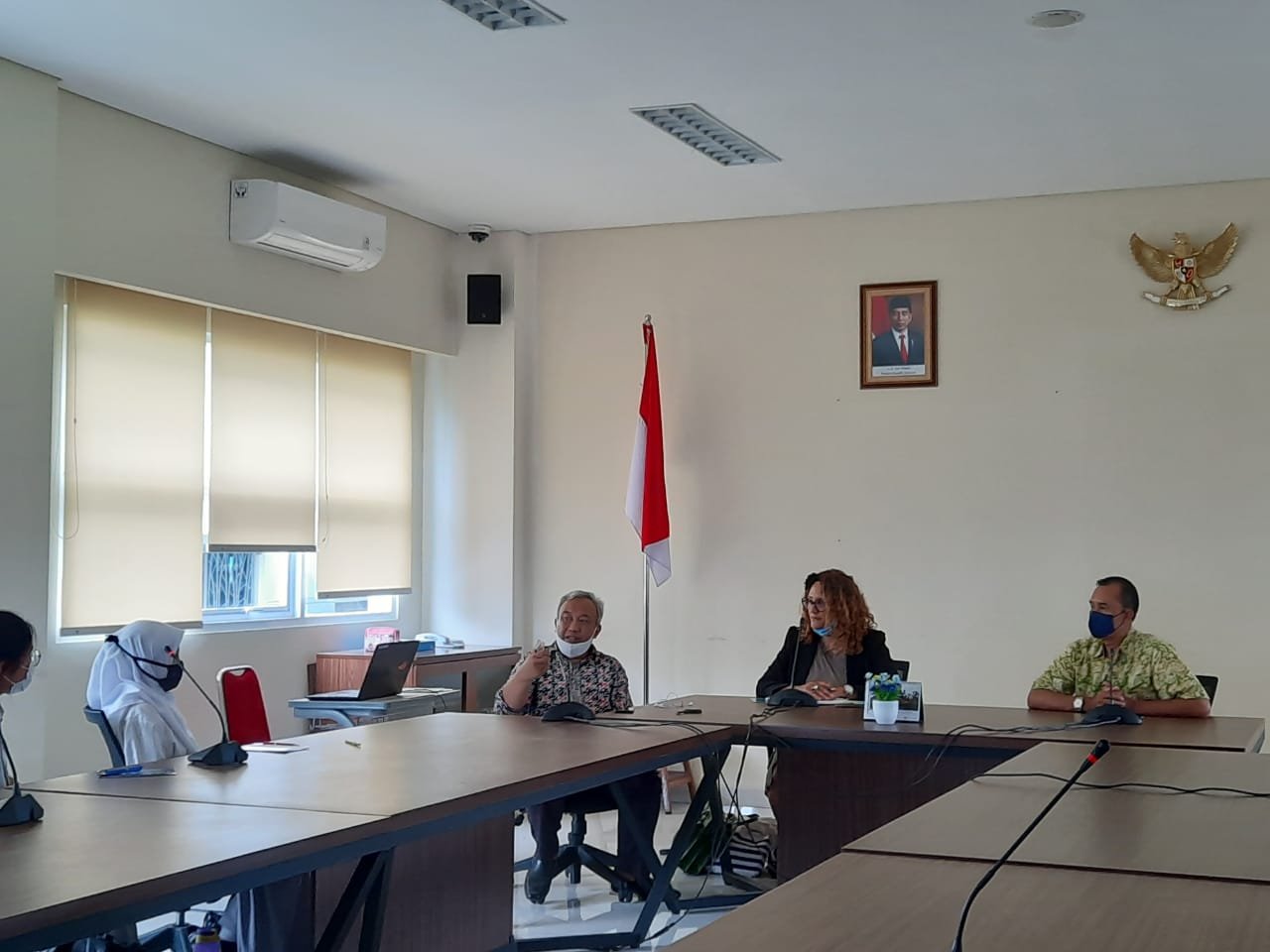 SMA Pradita Dirgantara Dikunjungi Direktur IFI Institut Français dIndonésie