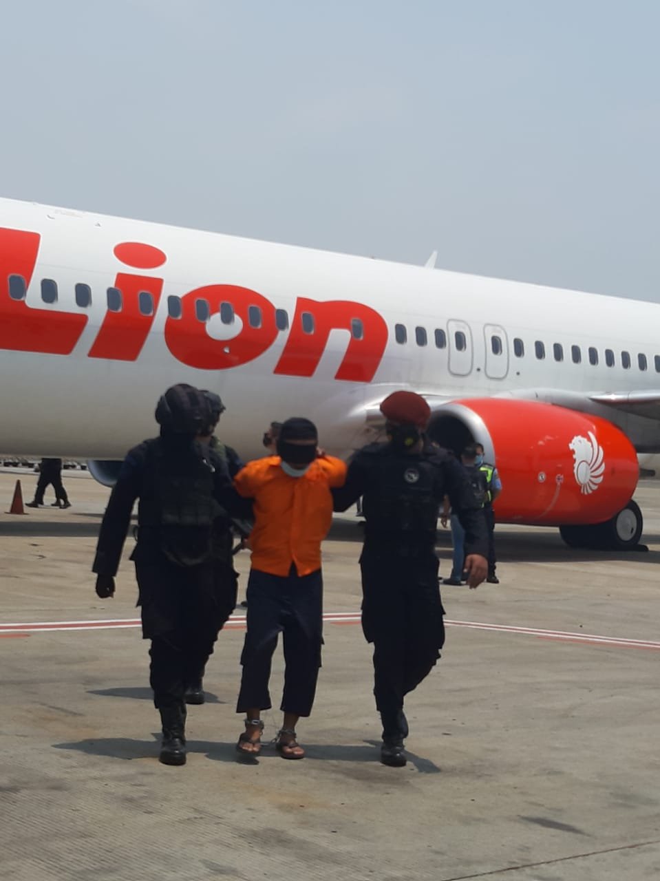 22 Tersangka Teroris Tiba di Bandara Soekarno Hatta