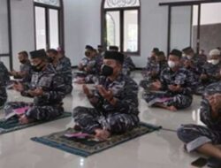 HUT ke-76 Marinir, Lanmar Surabaya Bagikan Tali Asih untuk Pelaku Sejarah dan Anggota Sakit