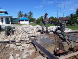 Satgas 754 Bangun Pagar dan Gerbang untuk Keamanan dan Keindahan Masjid