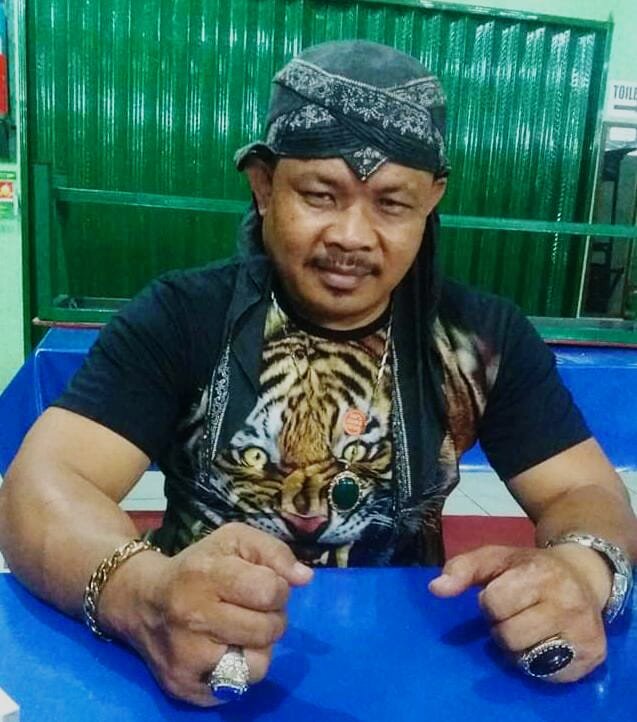 Kapten Inf Pardi Babe Jhoon Kolektor Batu Sosok Berjiwa Seni Tinggi