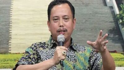 Saat Pandemi Covid-19, Ketua Presidium IPW: Tetap Di Rumah Saja