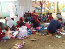 KKM UNIBA Kampung Kembang Gelar Kegiatan Perpustakaan Keliling