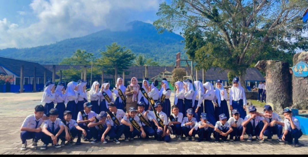 Orang Tua Kecewa Anak Diminta Pindah dari SMPN 1 Mandalawangi