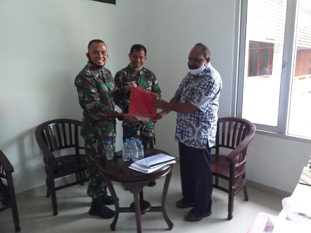 Keuskupan Timima Dikunjungi Pejabat Kogabwilhan III