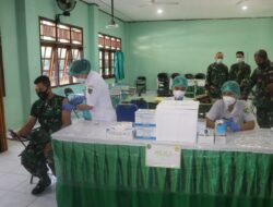 Prajurit Kodam Cenderawasih Ikuti Vaksinasi Covid-19 Dosis Kedua