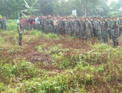 Korem 064/MY Bersama Masyarakat Buka Lahan Jagung untuk Ketahanan Pangan