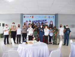 Kodam XVI/Pattimura Laksanakan Serbuan Vaksin di Pelabuhan Ambon