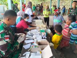 Yonif 143/TWEJ dan Puskesmas Senggi Adakan Pengobatan Gratis di Perbatasan RI-PNG