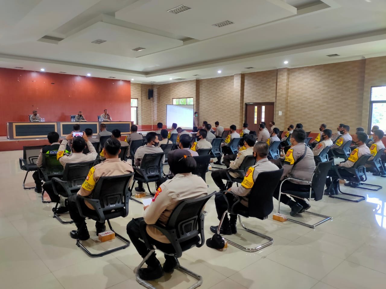 Kabidkeu Polda Banten Sosialisasi Bantuan Tunai PKL dan Warung ke Polres Pandeglang