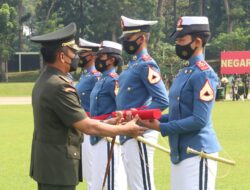 Danjen Akademi TNI Tutup Pendidikan Dasar Integratif Taruna Angkatan 2021/2022