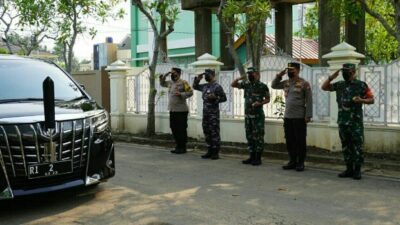 Danrem 064/MY Sambut Kedatangan Wapres RI di Tanara