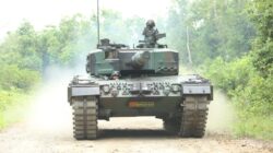 Pertahanan Diperkuat, Tank Leopard Yonkav 8 Luncurkan Tembakan