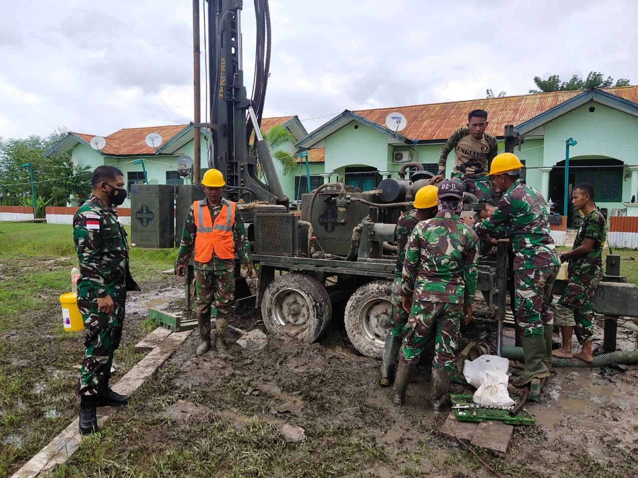 Danrem 174 Merauke Tinjau Pembangunan Lab PCR di Rumkitban TK IV