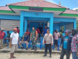 Babinsa Koramil 1710-02/Timika Fasilitasi Perdamaian Dua Keluarga Berselisih untuk Jaga Situasi Wilayah