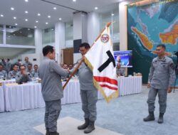 Kepala Bakamla RI Beri Penghargaan Bintara, KN dan Stasiun Teladan 2022