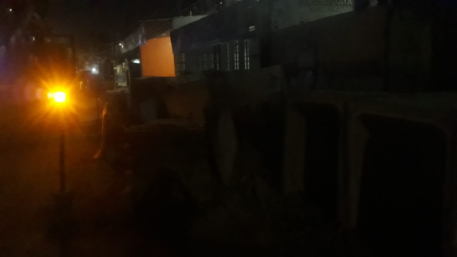 Proyek U-Dutch di Jalan Ayip Usman Diduga Abaikan Keselamatan Pengguna