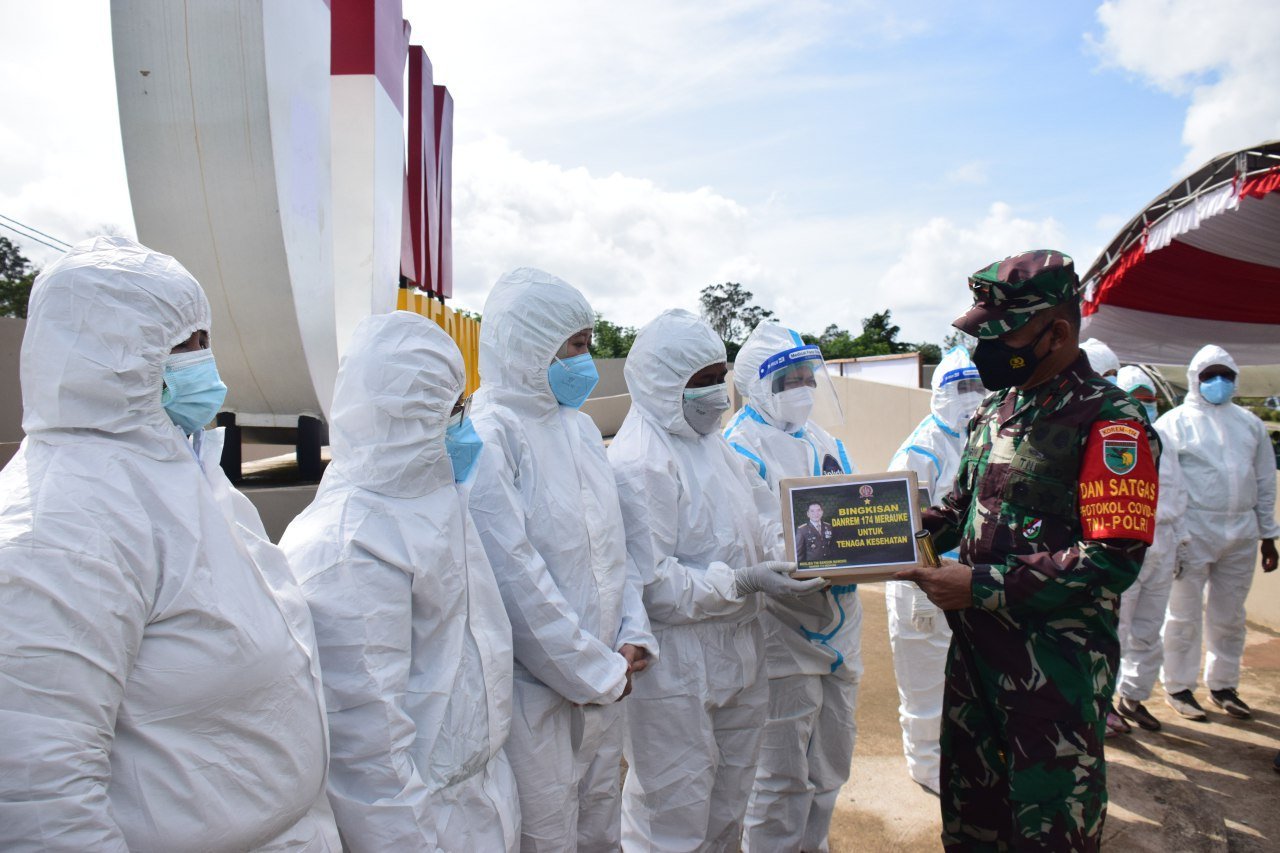 Korem 174 Merauke Laksanakan Serbuan Vaksinasi Covid-19 di Perbatasan