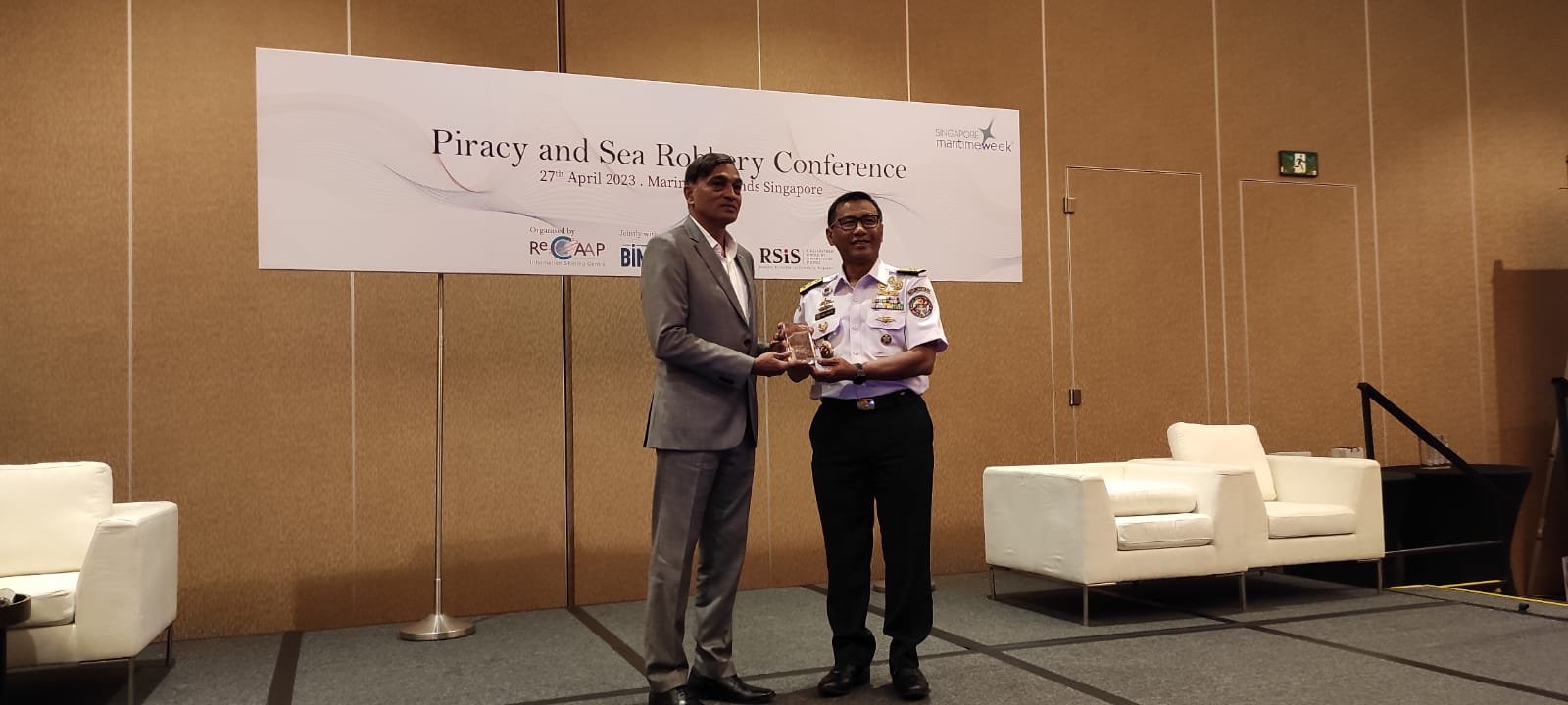 Bakamla RI Hadiri Konferensi Perompakan Laut dan Maritime Round Table 2023 di Singapura