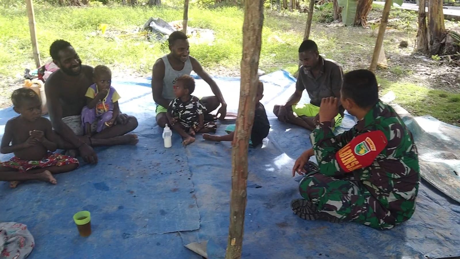 Babinsa Koramil 1710-07 Mapurujaya Gelar Komsos Pererat Silaturahmi