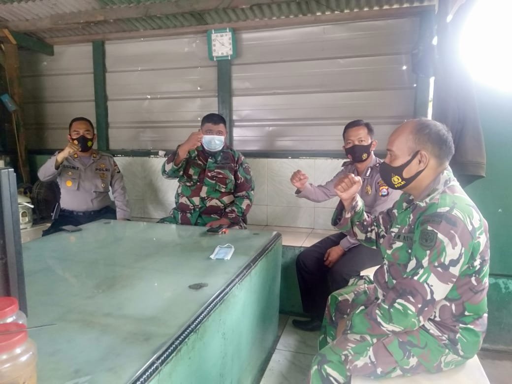 Polsek Kasemen Kunjungi Koramil untuk Jalin Sinergitas