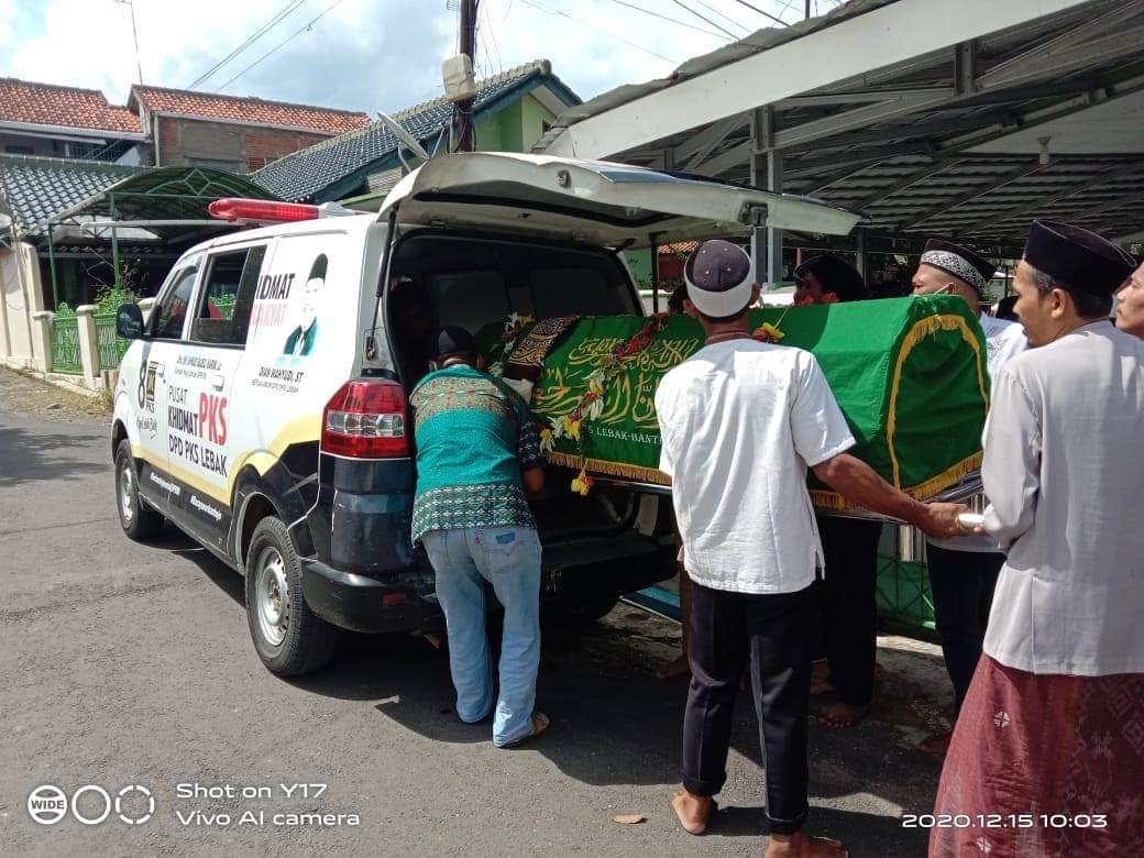 PKS Lebak Siapkan Ambulance untuk Warga