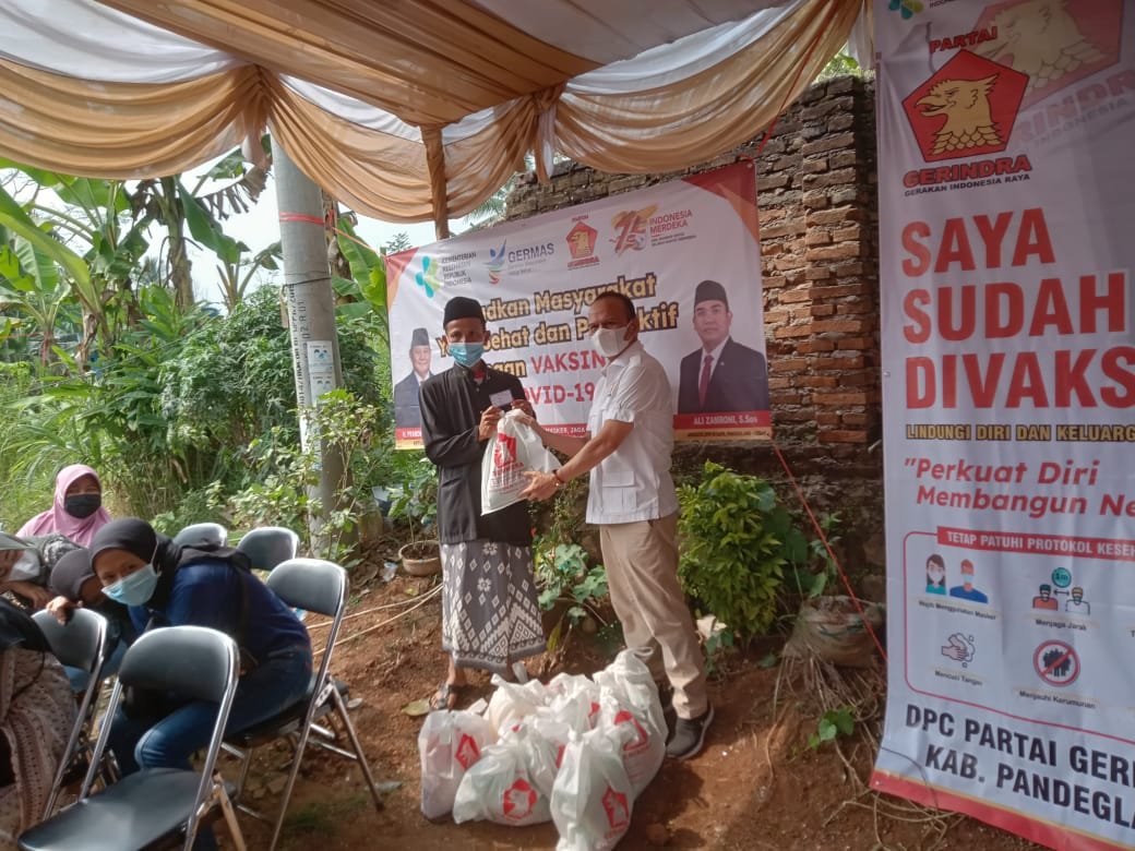 DPC Gerindra Pandeglang Percepat Vaksinasi Covid-19 dan Bagikan Sembako