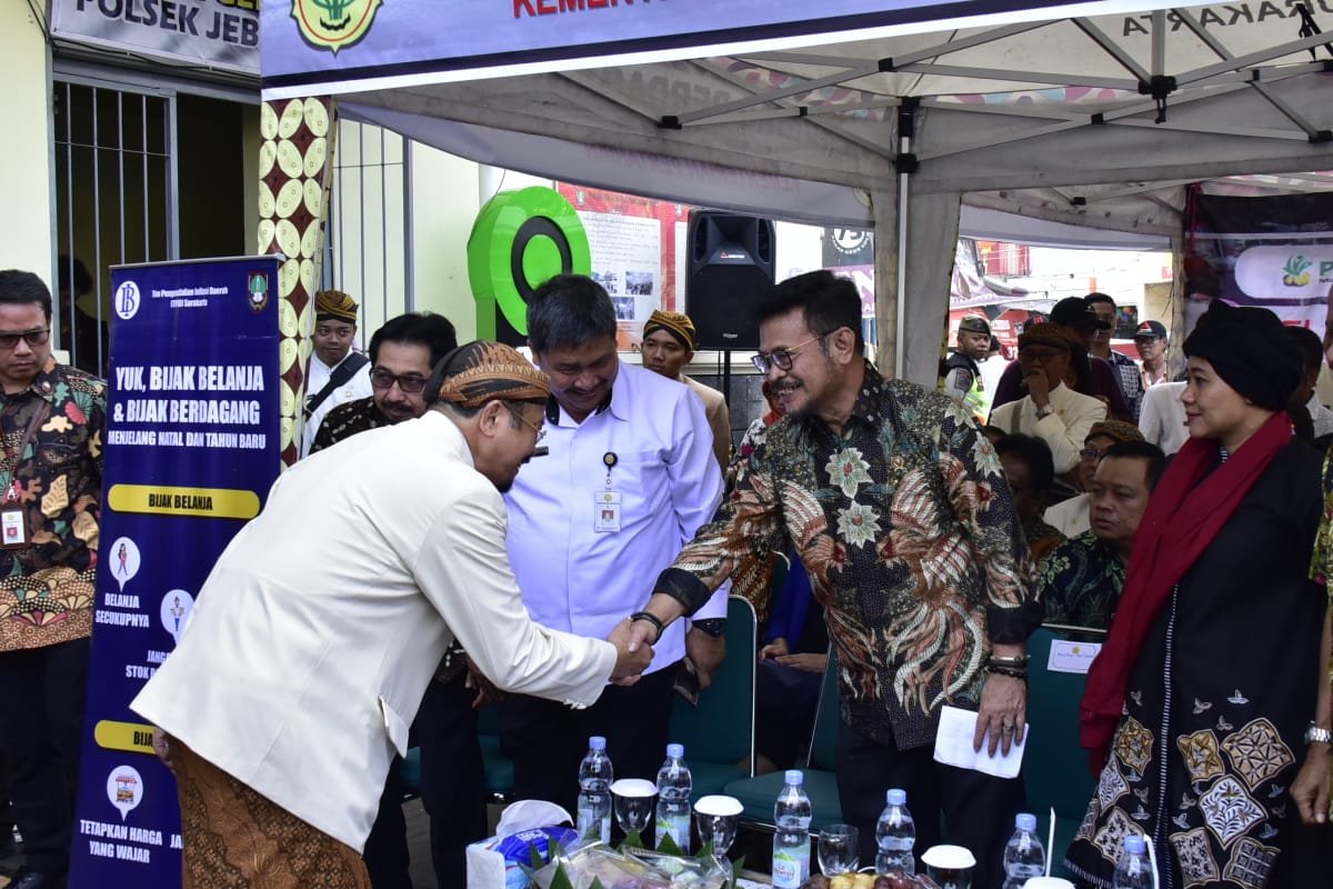 Kementan Tekan Harga Bawang Putih dan Cabai di Surakarta, Warga Bahagia