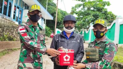 Prajurit Satgas 413 Kostrad Donorkan Darah di Papua untuk Anak Gagal Ginjal