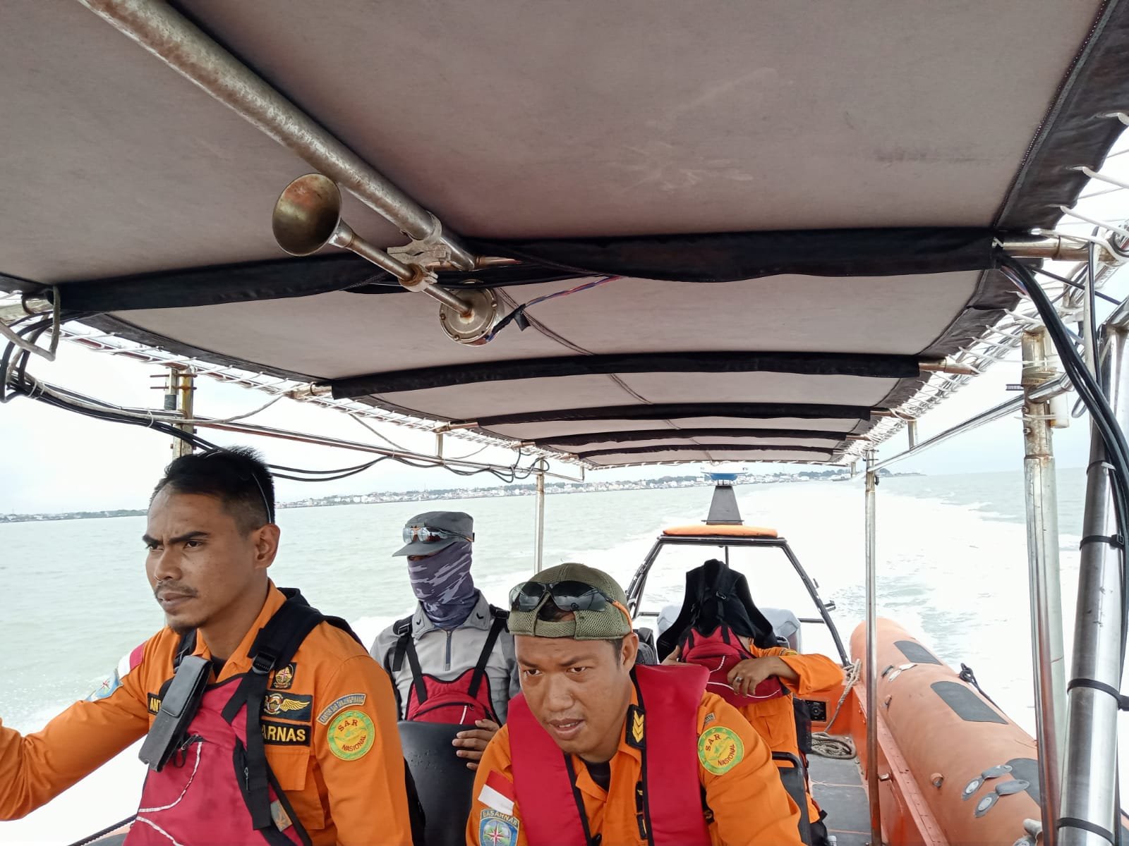 Bakamla RI Evakuasi Korban Hilang di Perairan Kundur Barat