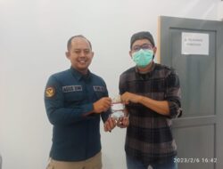 Prajurit Lantamal IX Donorkan Darah Selamatkan Warga Kritis Pasca Melahirkan